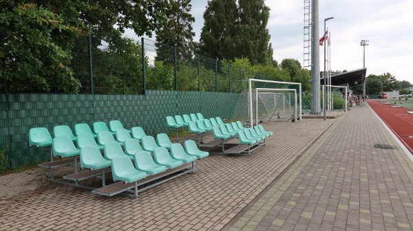 Jaunmārupes pamatskolas stadions - Jaunmārupe