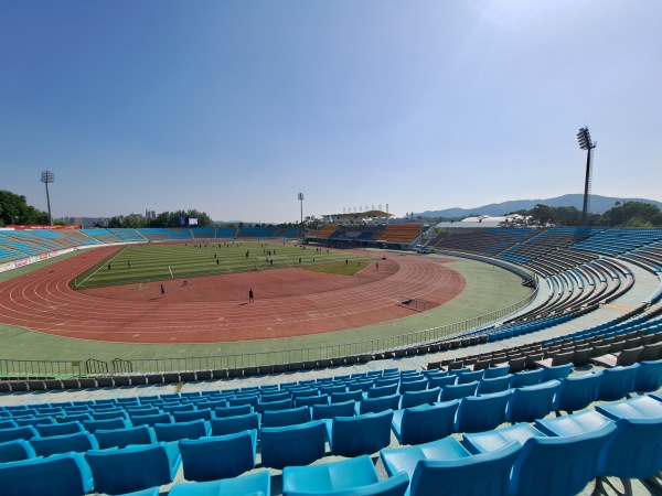 Yeoju Stadium - Yeoju