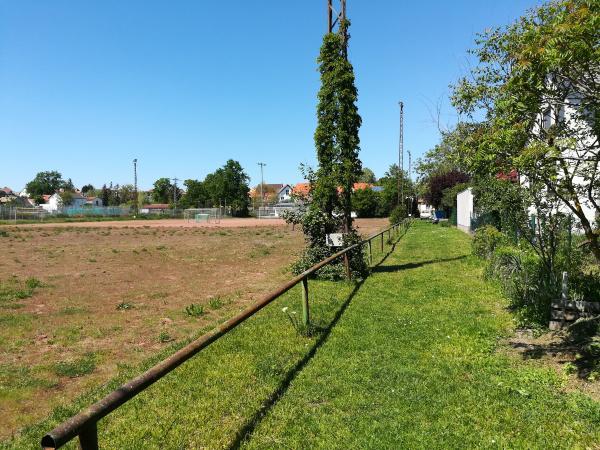 Sportplatz an der Isenach - Erpolzheim