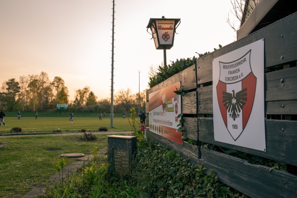 Sportpark Ziegelstein Platz 4 - Nürnberg-Ziegelstein