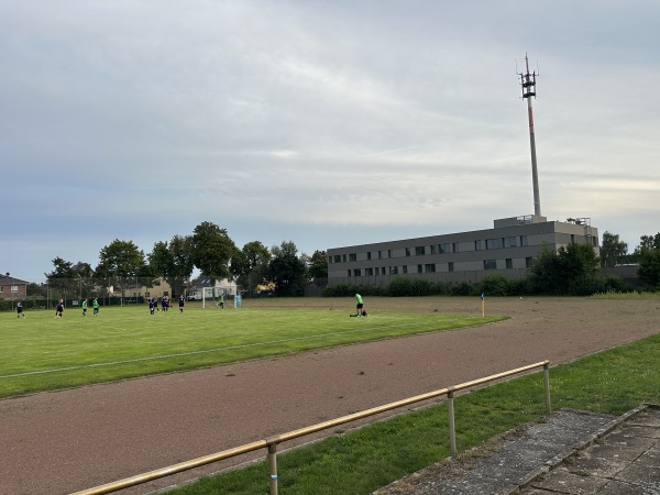 Sportplatz Schönefeld - Schönefeld