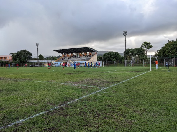 Stade Claude Gélie - Sainte-Marie