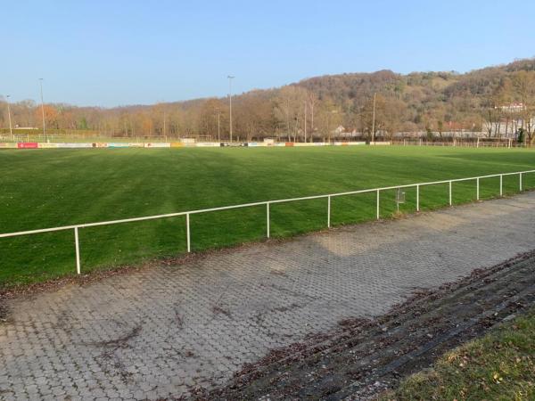 Sportplatz an der Bundschuh-Halle - Bruchsal-Untergrombach