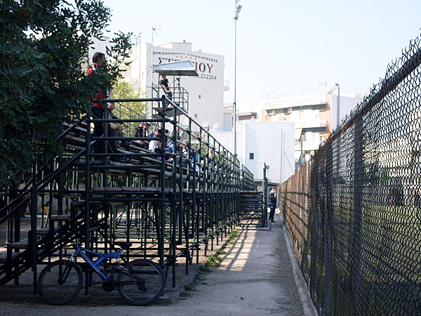 Dimotiko Gipedo Renti Stavros Melissourgos - Pireás (Piraeus)