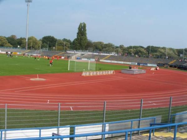 Paul-Greifzu-Stadion - Dessau-Roßlau