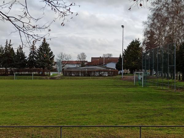 Kohlfahrtstadion Nebenplatz - Karlsdorf-Neuthard