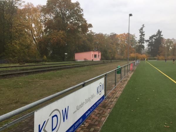 Rudolf-Harbig-Stadion - Neustrelitz