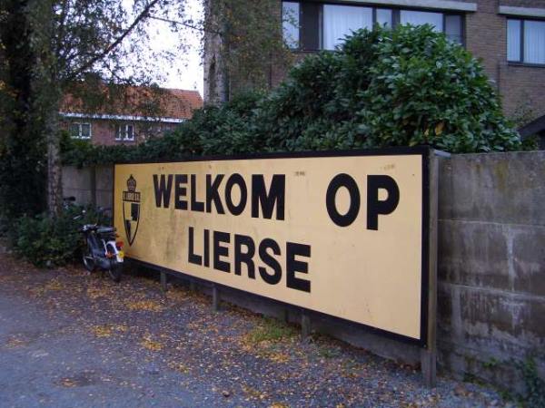 Herman Vanderpoortenstadion - Lier