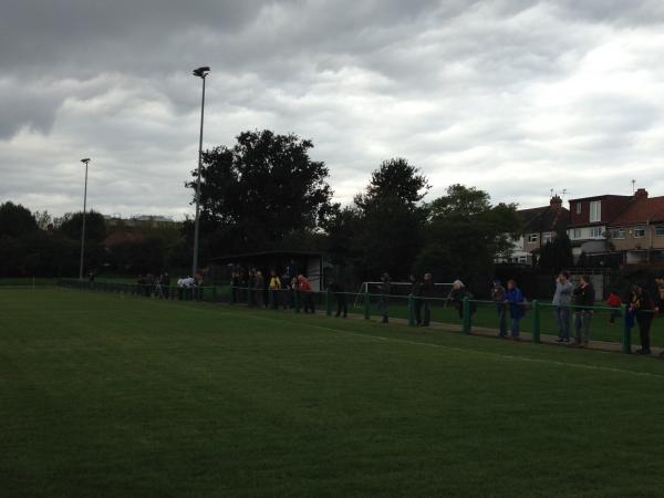 Berkeley Fields - Greenford, Greater London