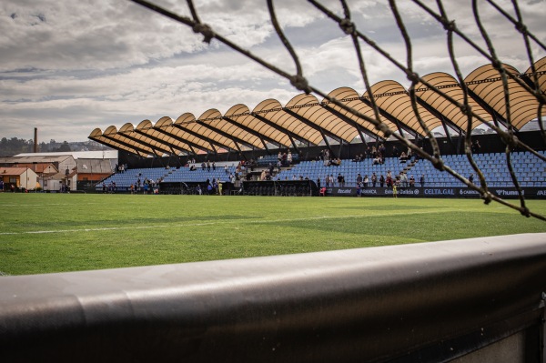 Campo de Fútbol Municipal de Barreiro - Vigo, GA