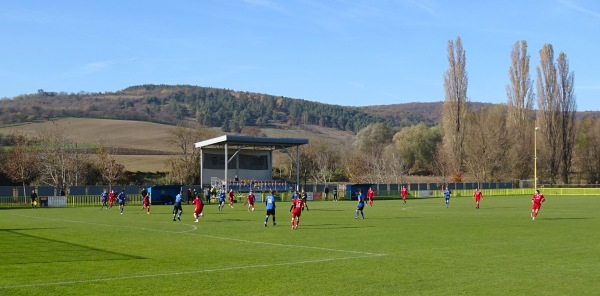 Fotbalové hřiště Ždánice - Ždánice