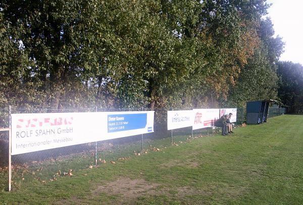 Sportplatz Im Rehr - Wittorf