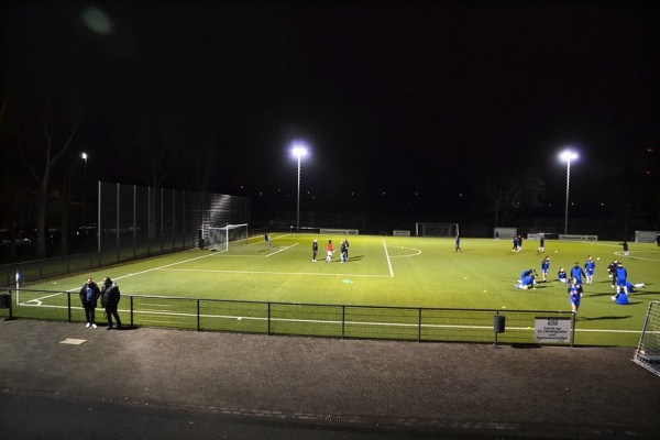 Sportanlage Pastor-Wolff-Straße - Köln-Niehl