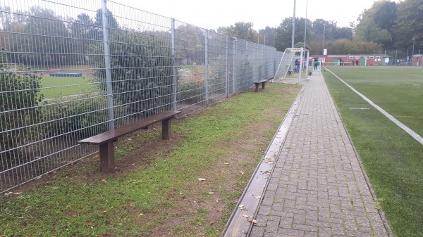 Fritz-Latendorf-Stadion B-Platz - Eutin-Fissau