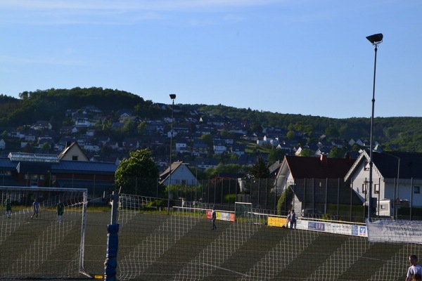 Sportplatz Auf der Au - Neunkirchen/Siegerland