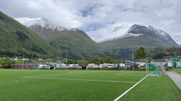 Loen Stadion - Loen