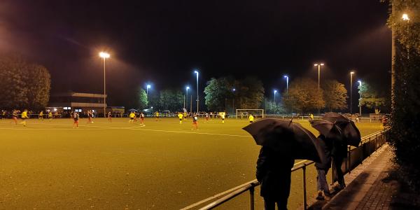 Jupp-Breuer-Stadion Nebenplatz - Grevenbroich-Kapellen