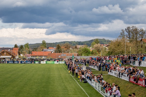 Manfred-Zollner-Stadion - Cham-Vilzing