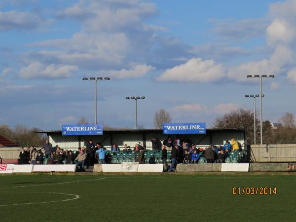 Willen Road - Newport Pagnell, Buckinghamshire