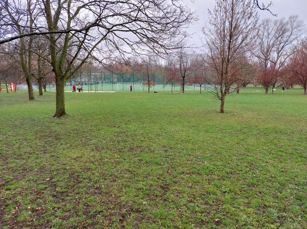 Boczne Boisko Drukarza 