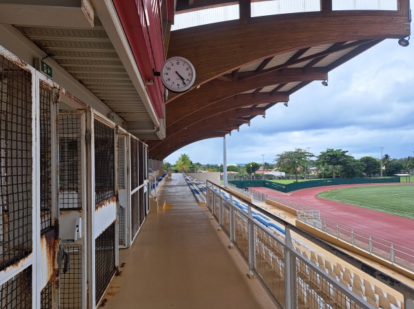 Stade Municipal Jacques Ponrémy - Le Moule