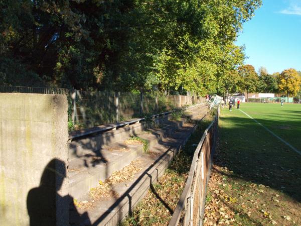 Grunewald-Kampfbahn - Duisburg-Hochfeld