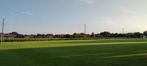 Sportanlage Karl-Jäger-Weg B-Platz - Burgwedel-Engensen