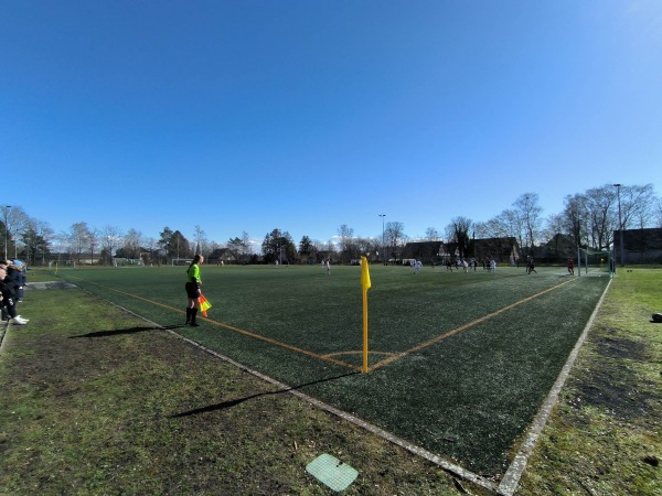 Sportplatz Grundschule Rhen - Henstedt-Ulzburg-Rhen