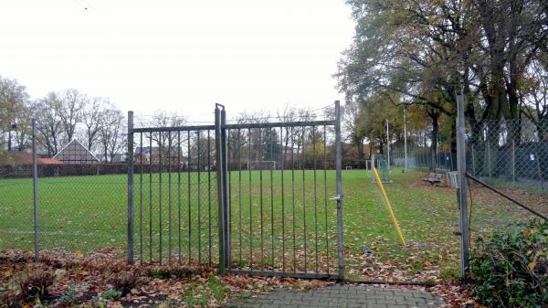 Stadion Laxten B-Platz am Hökehus - Lingen/Ems-Laxten