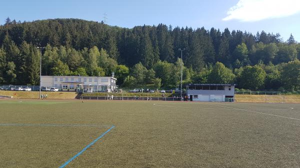 Ludwigseck-Sportplatz - Neunkirchen/Siegerland-Salchendorf