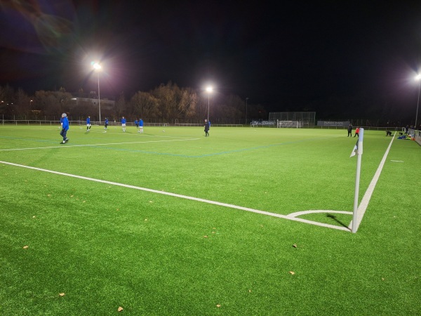 Sportzentrum Eichenbach Platz 2 - Eislingen/Fils