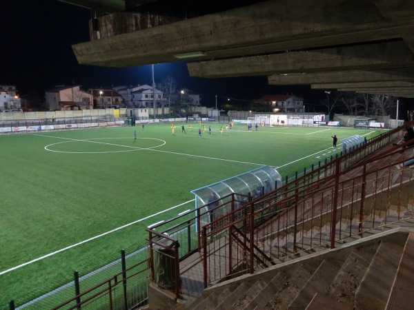 Stadio Comunale Fernando Colangelo - Penne