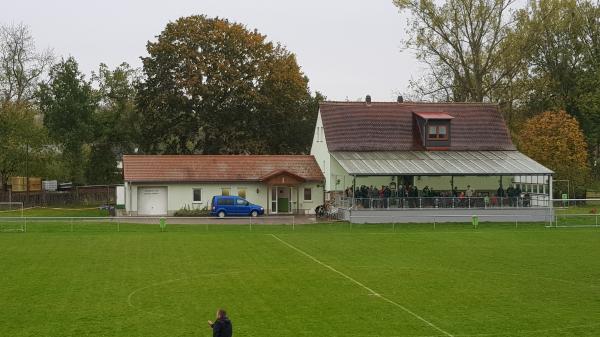 Sportplatz Niedertrebra - Niedertrebra