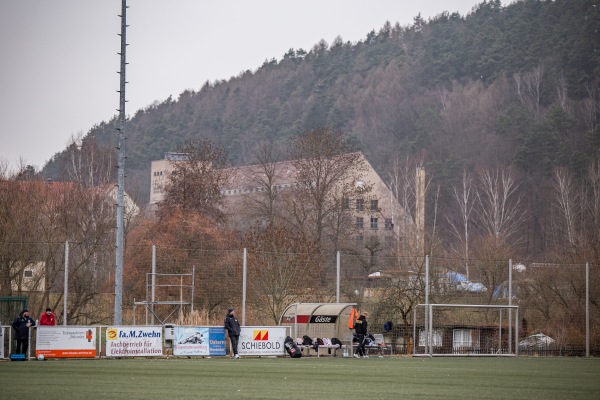 Sportplatz an der Carolabrücke - Rathmannsdorf