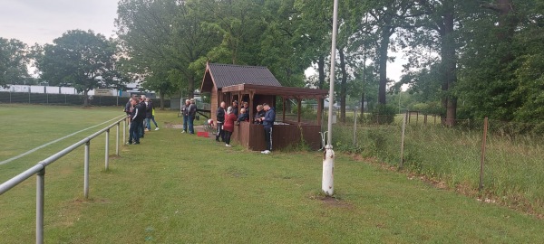 Sportanlage Stellfelder Straße B-Platz - Wolfsburg-Sandkamp