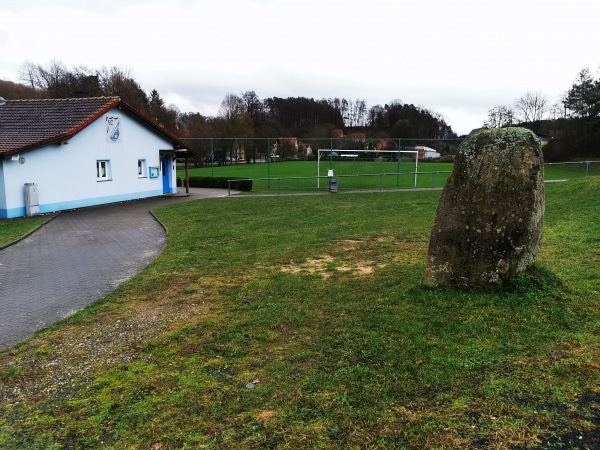 Sportplatz Lußberg - Breitbrunn-Lußberg