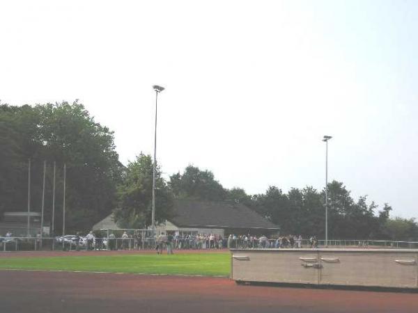 Sondersportanlage Oberbergische Straße - Wuppertal-Hesselnberg