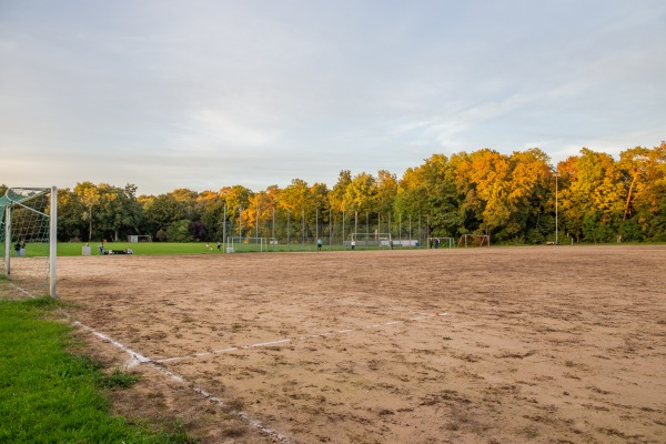 Sportanlage Wacholderweg 60 Platz 2 - Nürnberg-Gartenstadt