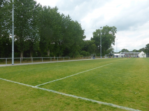 Sportplatz an der Kirche - Böklund
