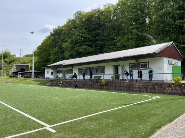 Sportplatz Schloßstraße - Namborn-Hofeld-Mauschbach