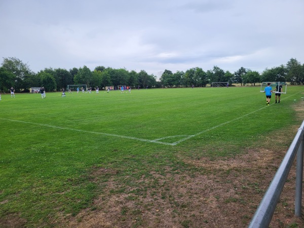 Stutensee-Stadion Nebenplatz 1 - Stutensee-Friedrichstal