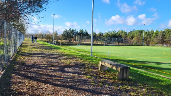 Horst-Hein-Sportanlage Platz 2 - Strahlungen