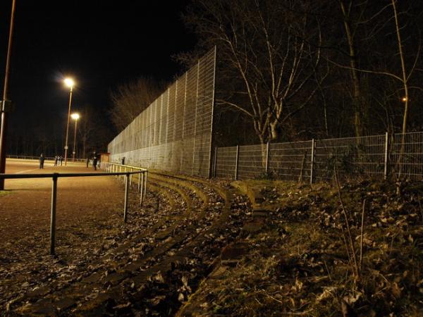 Bezirkssportanlage Am Rönsbergshof - Duisburg-Beeck