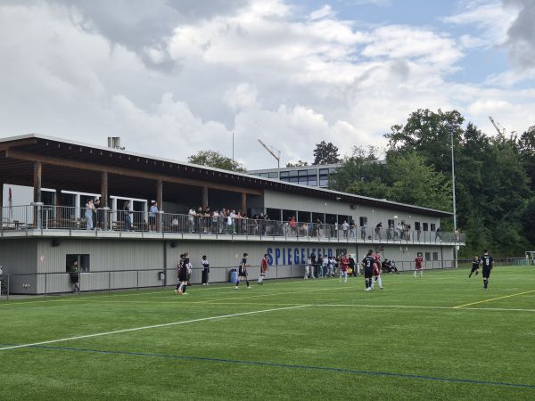 Sportplatz Spiegelfeld
