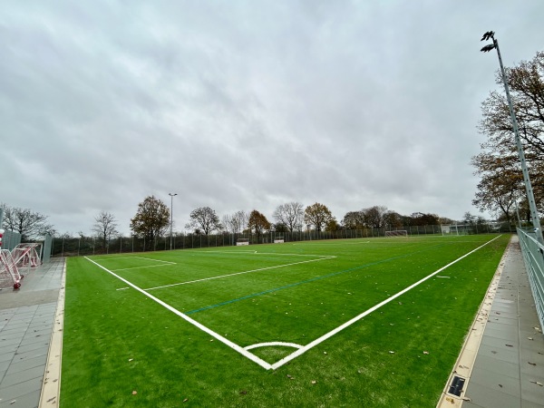 Bezirkssportanlage Kuhhirten Platz 2 - Bremen-Buntentor