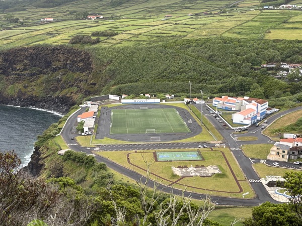 Campo Municipal das Velas - Velas, Ilha de São Jorge, Açores
