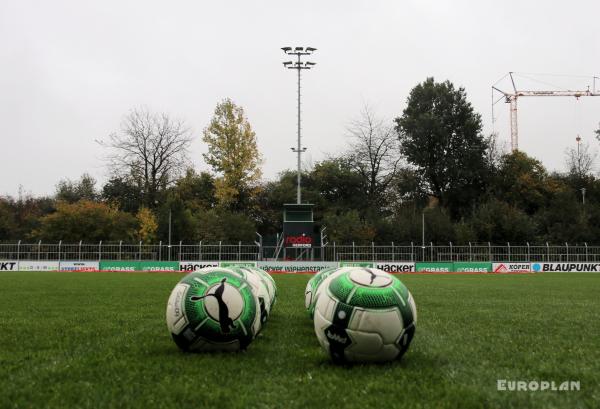 Häcker Wiehenstadion - Rödinghausen-Schwenningdorf