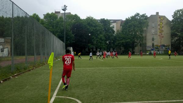 Sportplatz Wrangelstraße - Berlin-Kreuzberg