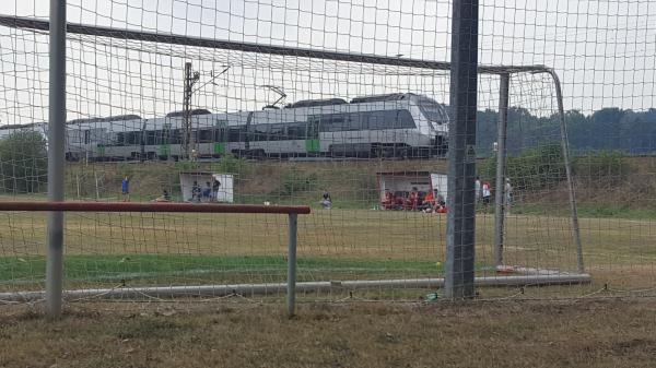 Sportplatz am Bahndamm - Nobitz-Zehma