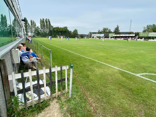 Gemeentelijk Sportstadion Waarschoot - Lievegem-Waarschoot